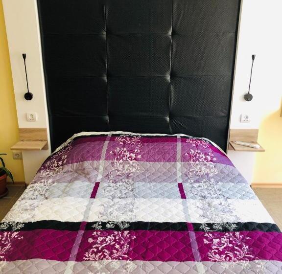 Studio Villa Park Premium