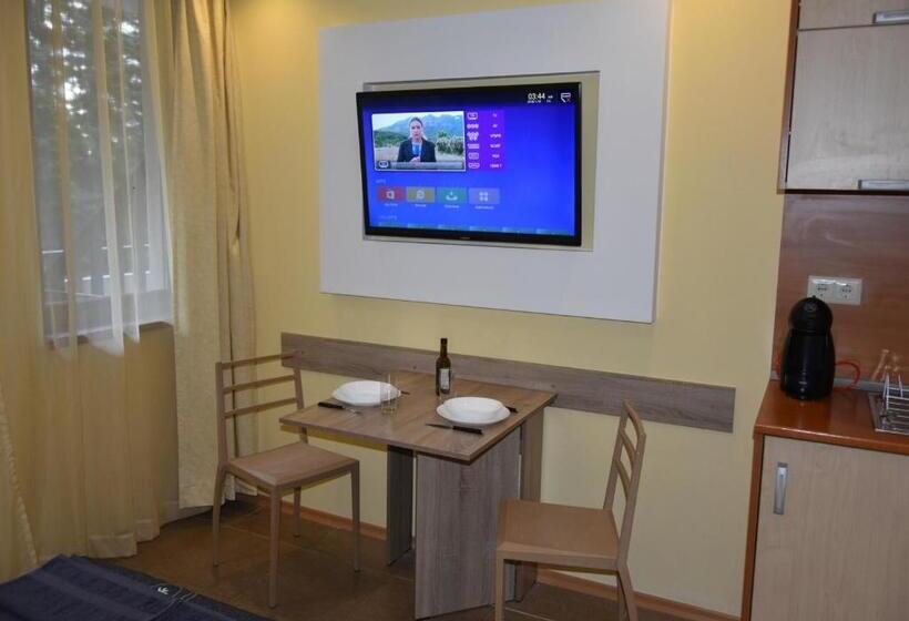 Studio Villa Park Premium