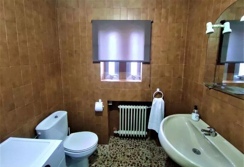 Casa Rural El Huerto Con Jardín