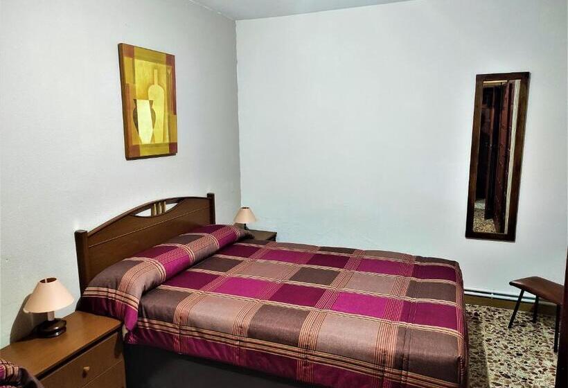 Casa Rural El Huerto Con Jardín