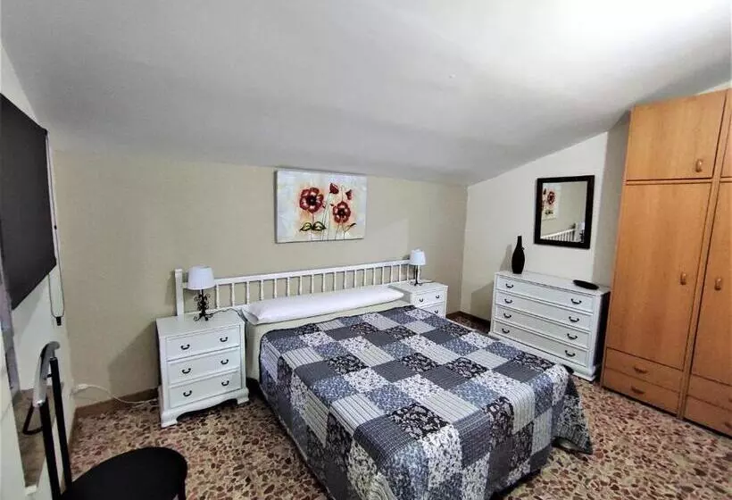 Casa Rural El Huerto Con Jardín