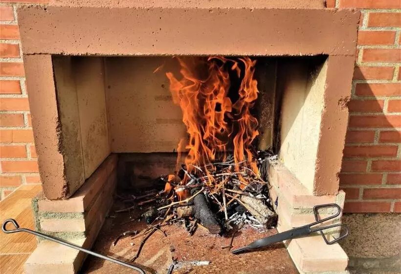 Casa Rural El Huerto Con Jardín