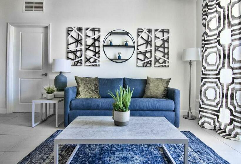 City Place, 2bd2br, Walkability 95