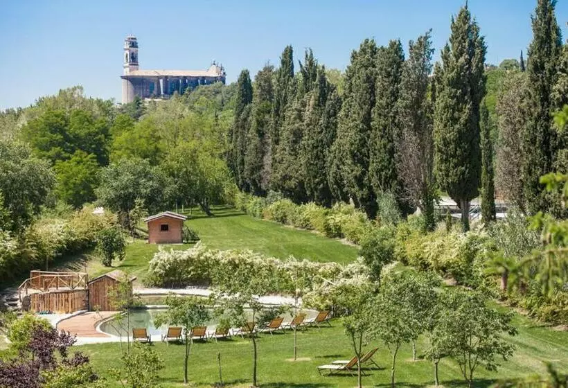 Hotelli Casa Al Fiume
