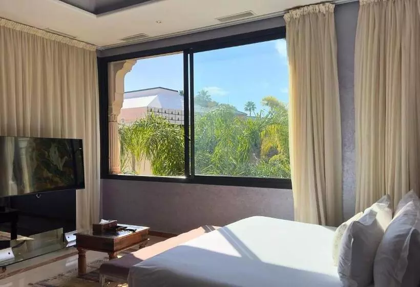 هتل Sillage Palace Sky & Spa