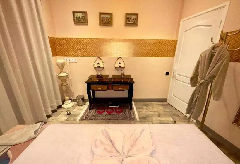 هتل Sillage Palace Sky & Spa