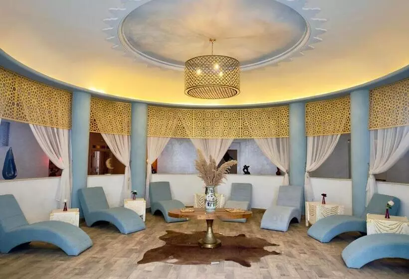 هتل Sillage Palace Sky & Spa