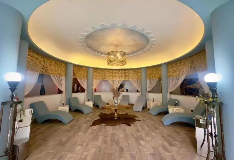 هتل Sillage Palace Sky & Spa