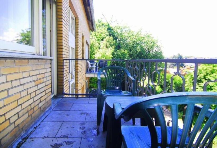 펜션 Monteurwohnung Krings Ferienwohnung Am Steinbüchel 1