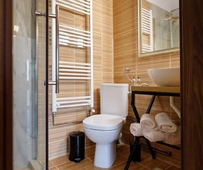 پانسیون La Colțul Castelului Bran