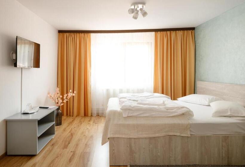 پانسیون La Colțul Castelului Bran