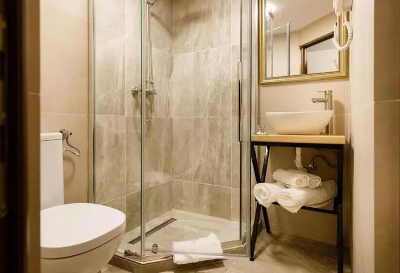 پانسیون La Colțul Castelului Bran