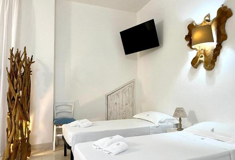 بنسيون Sal.to Nel Blu