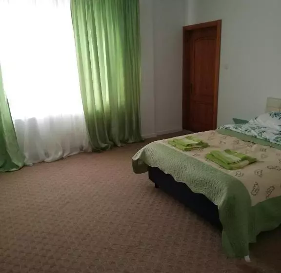 Pensiunea La Safari