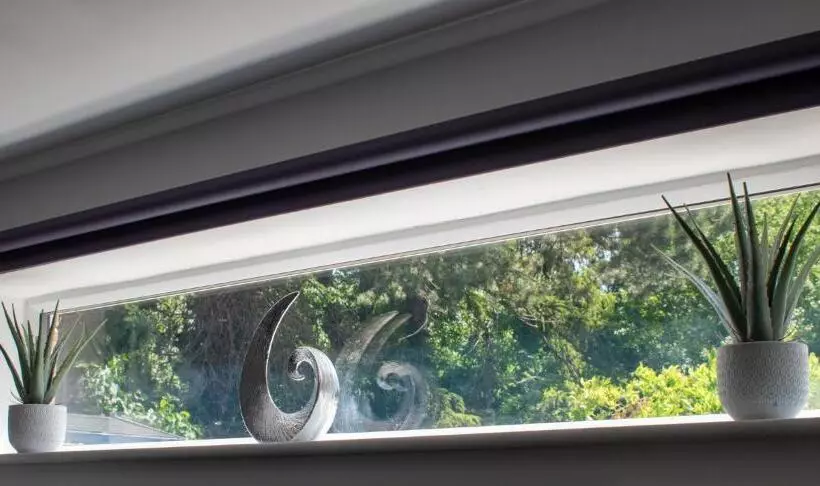 121 Studio   Central Studio Apartment, Terrace & Full Kitchen   Airport & Train Shuttle