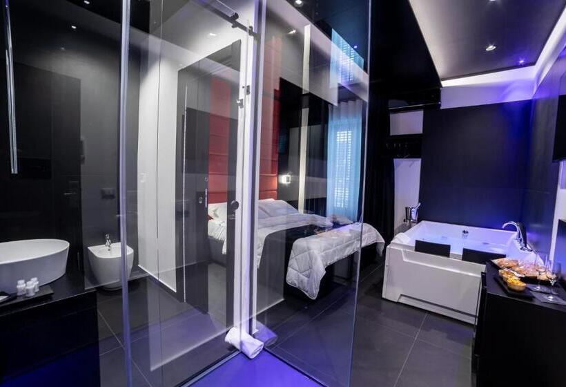 تختخواب و صبحانه Maximum Hub Suite&spa