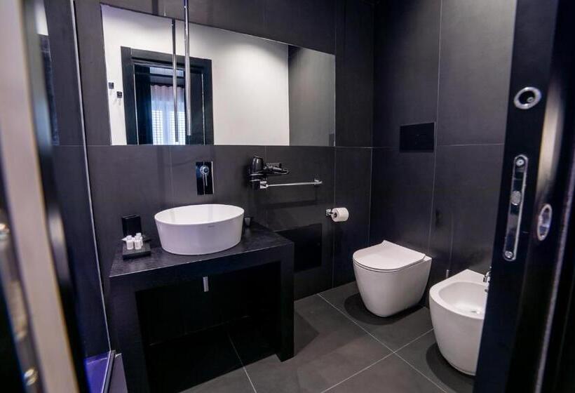 تختخواب و صبحانه Maximum Hub Suite&spa