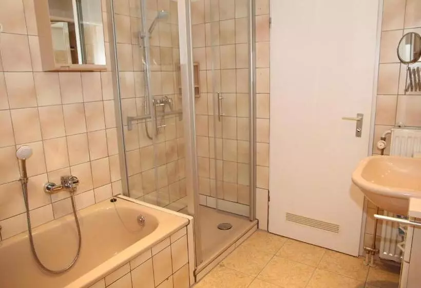 Christel Zwischenahn