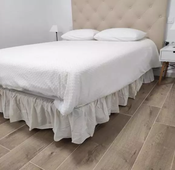 El Mercado Apartment