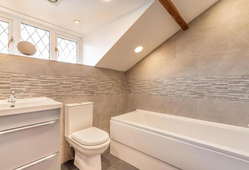 Host & Stay   Honeysuckle Cottage