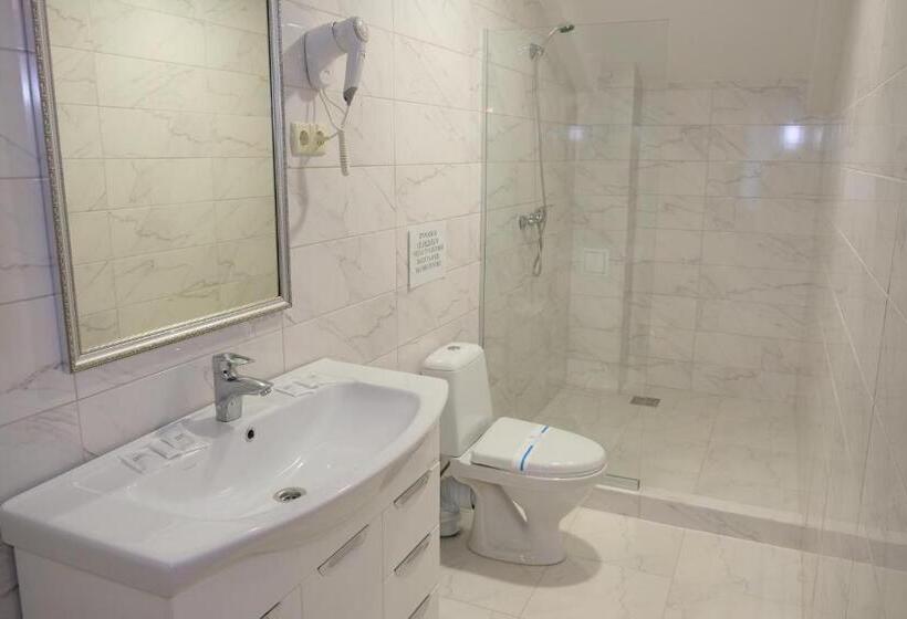 Hotel лісовий готель гайки