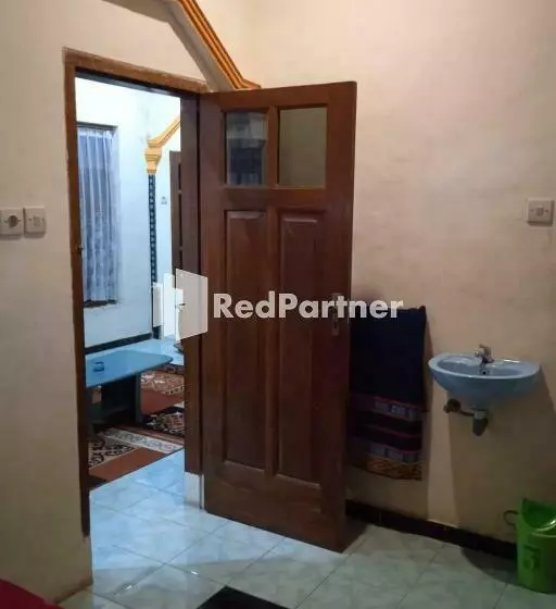ホテル Gebby Homestay Bromo Redpartner