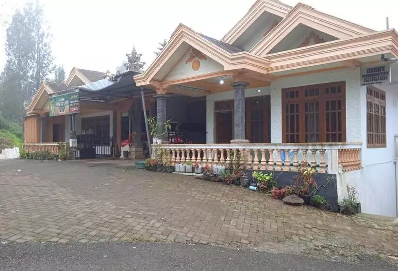 ホテル Gebby Homestay Bromo Redpartner