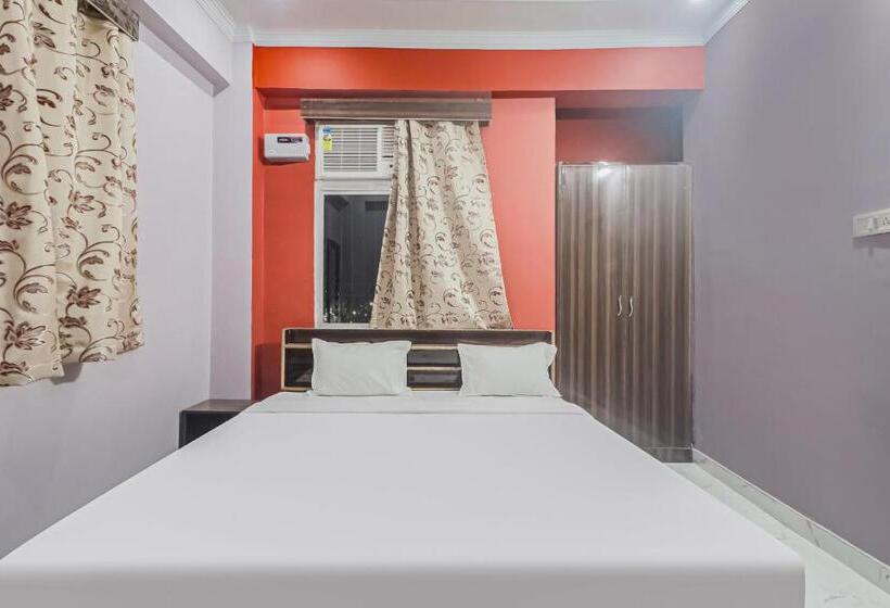 Отель Oyo Flagship 83352 Kautilya Inn