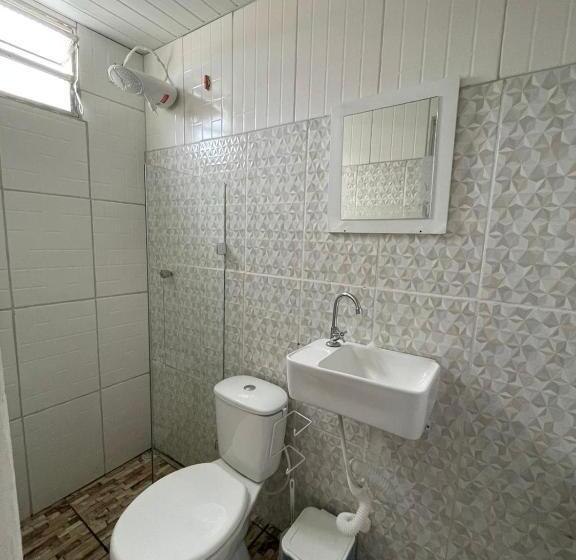 پانسیون Pousada Iapôi