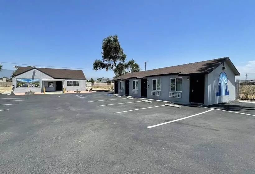 Retkeilymaja Fontana Inn