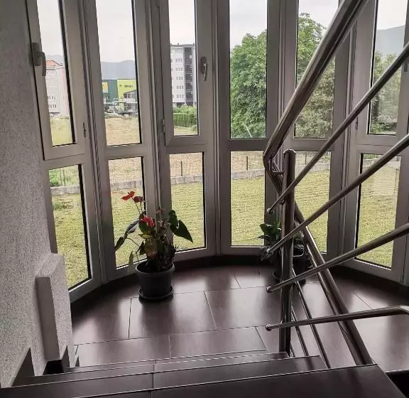 Apartman Sali