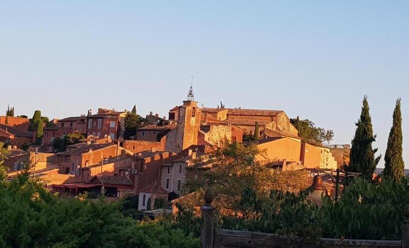 مبيت وإفطار Studio Du Sentier Des Ocres