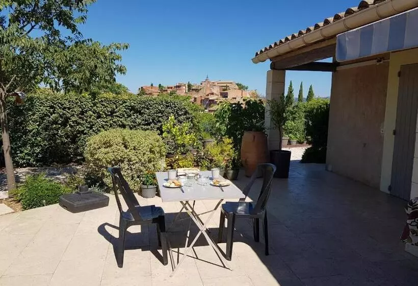 Aamiaismajoitus (B&B) Studio Du Sentier Des Ocres