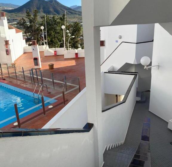 Cozy Apartment In Los Cristianos