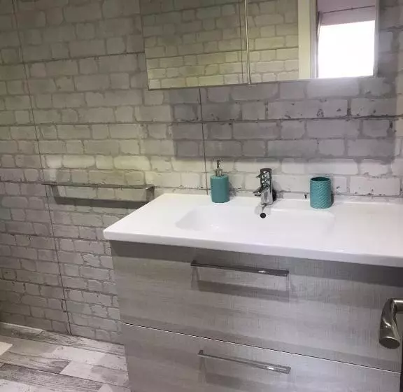 Cozy Apartment In Los Cristianos