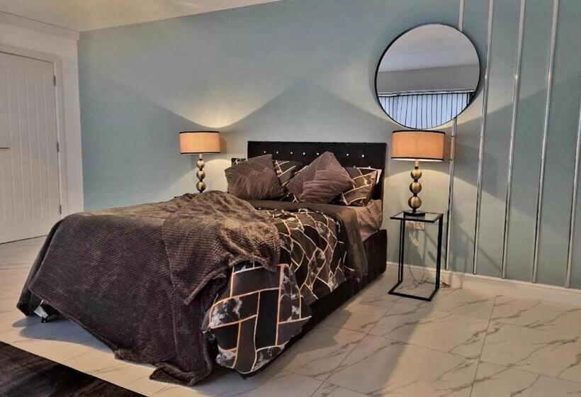 Mna Superior Apartments