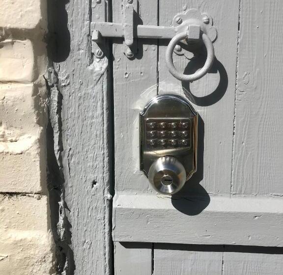 Vineyard Cottage, Hartest 2 Bed With Parking