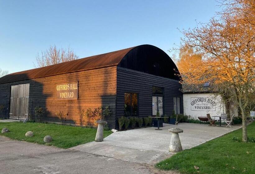 Vineyard Cottage, Hartest 2 Bed With Parking