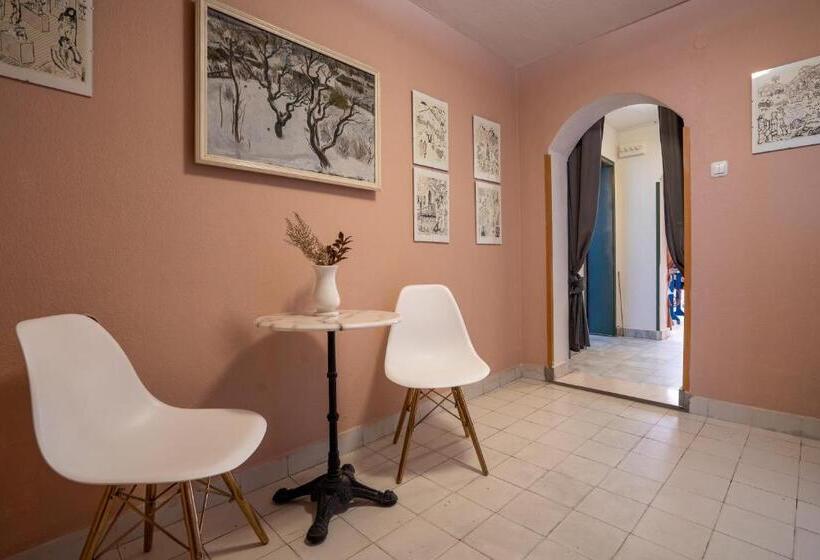 פנסיון къща за гости арт хаус   юг/ Art House   South