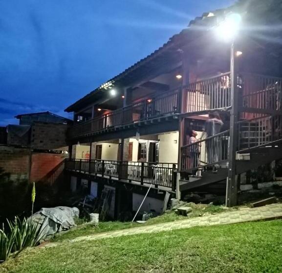 پانسیون Hostal Hollywood Inn Ii