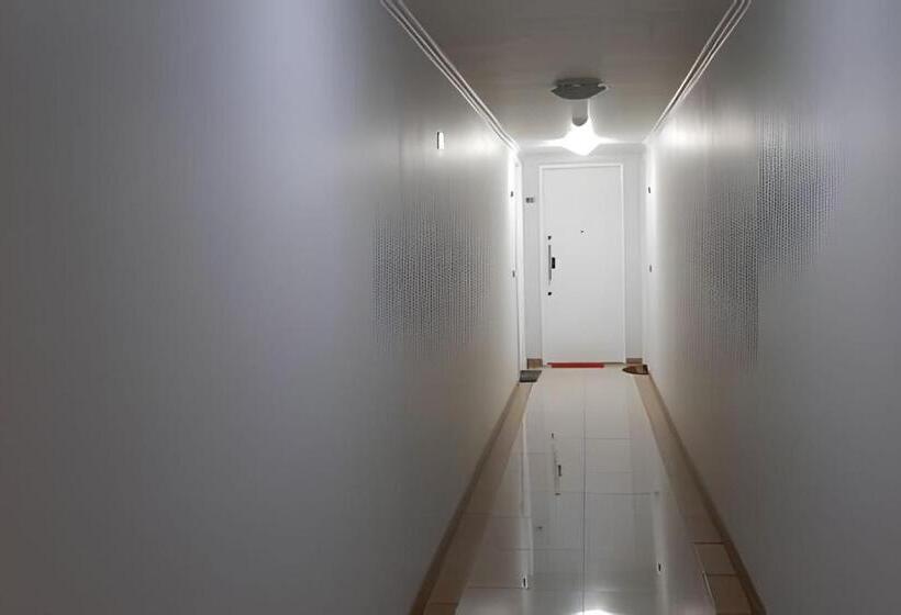 Apartamento Living Valenzuela