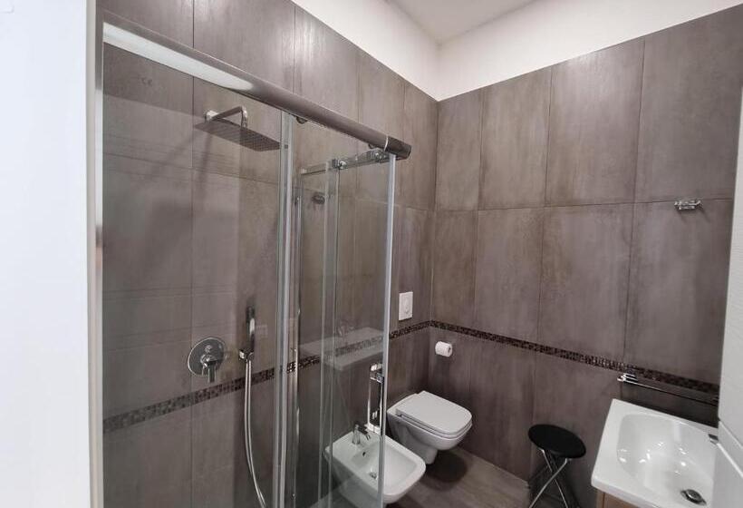 تختخواب و صبحانه Barbaja Suites In Street Toledo 205