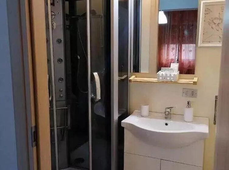 تختخواب و صبحانه My Sweet Home