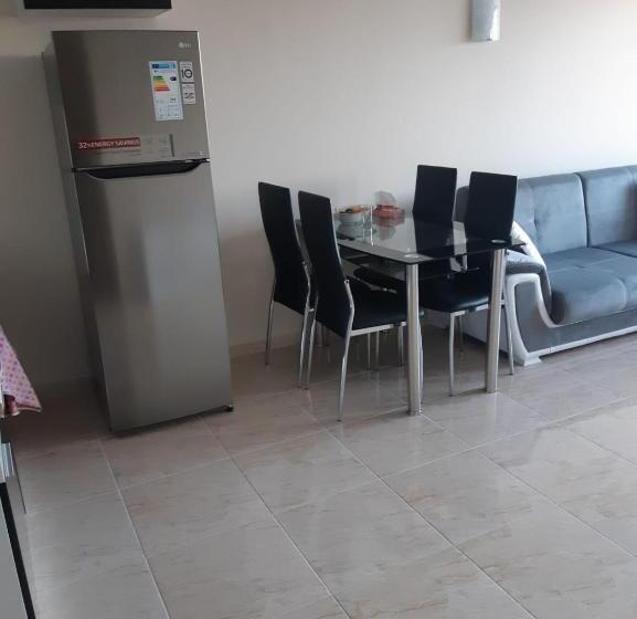 Helen S Appartment By The Sea