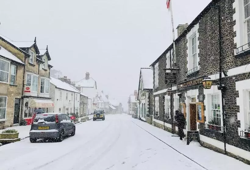 Escape Pod In Devon, 5 Mins From Beach + Parking