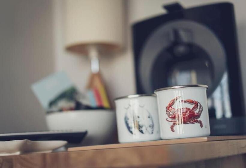 Escape Pod In Devon, 5 Mins From Beach + Parking