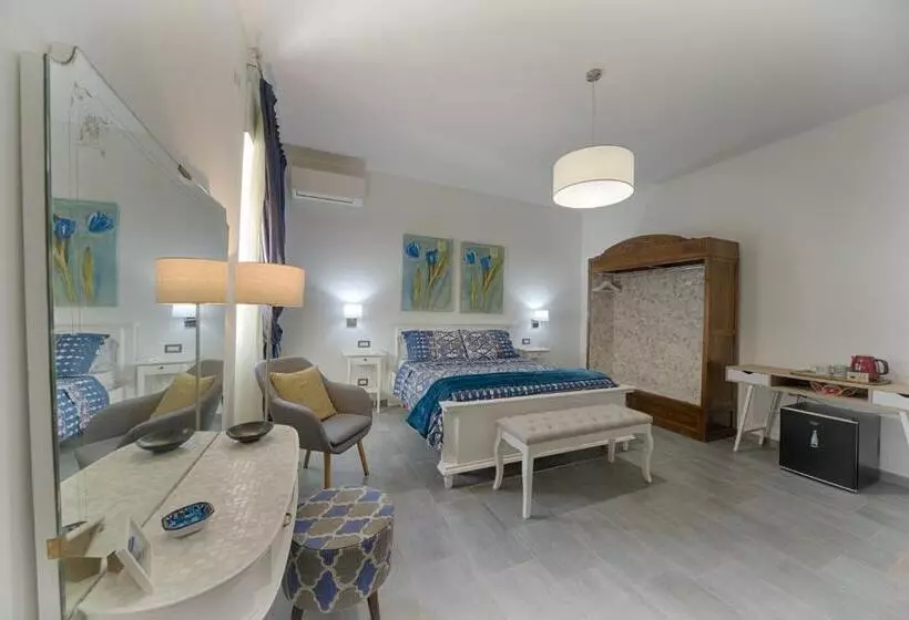 پانسیون Cozy Guest House Downtown