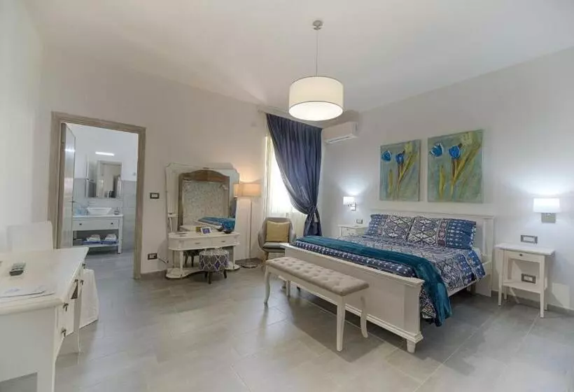 پانسیون Cozy Guest House Downtown