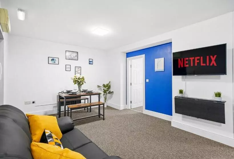 Sunshine Serviced Apartments By Happy Sunshine Stay
