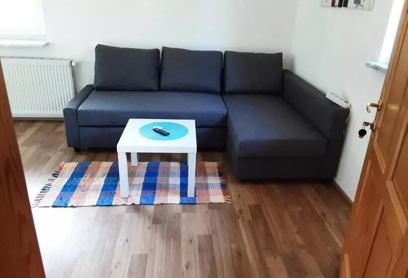 Apartment Ferienwohnung 3 Treffen Am Ossiachersee